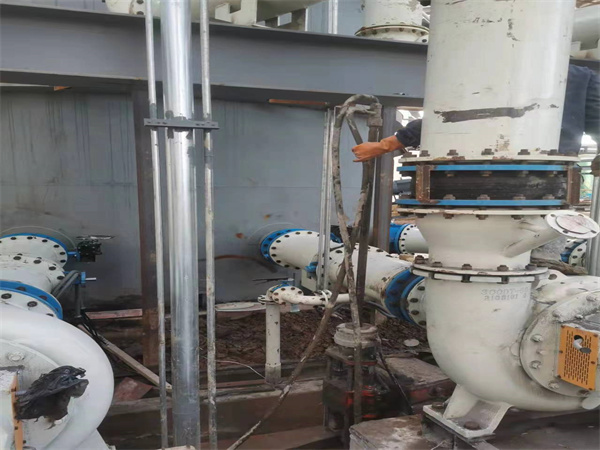 周矶管理区设备基础沉降下沉注浆加固增加荷载